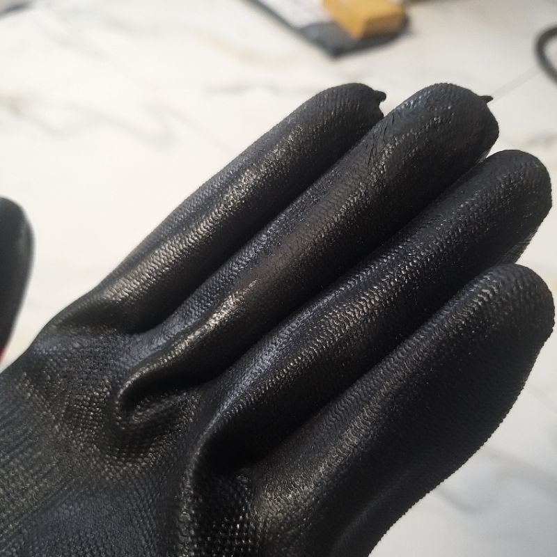 Găng tay bảo hộ lao động tráng nhựa đen