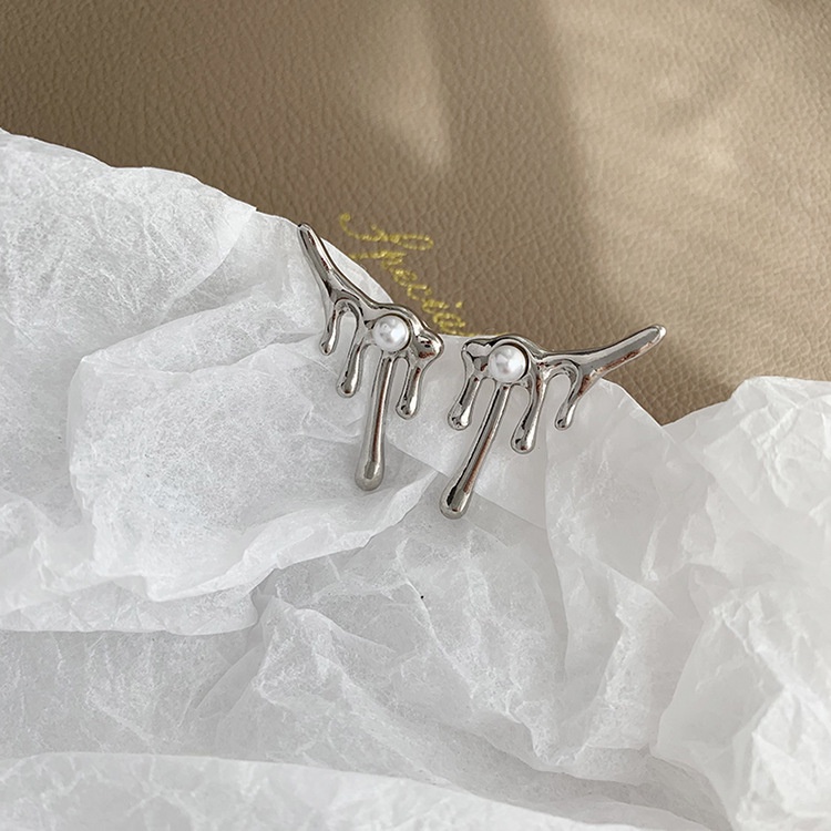 Khuyên tai kẹp không bấm lỗ chốt cố định K052 bằng hợp kim mạ bạc hình giọt nước đính hạt trai dáng ngắn Leous