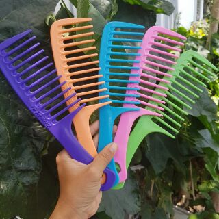 Lược lớn chải tóc