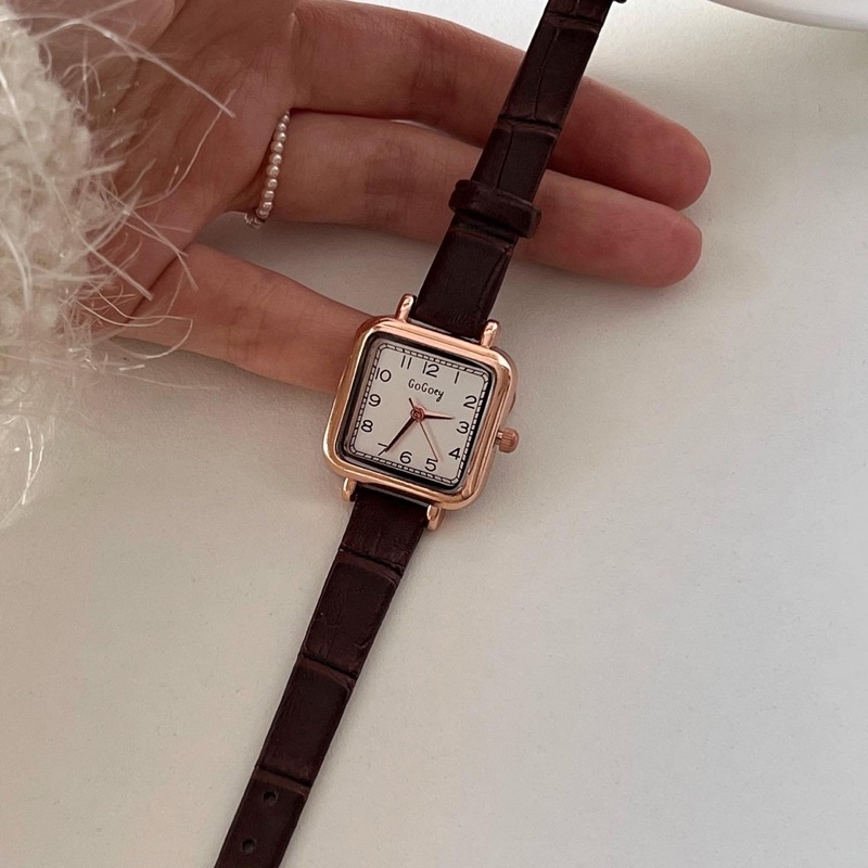 Đồng hồ dây da nữ Gogoey kiểu dáng nhẹ nhàng, thanh lịch
