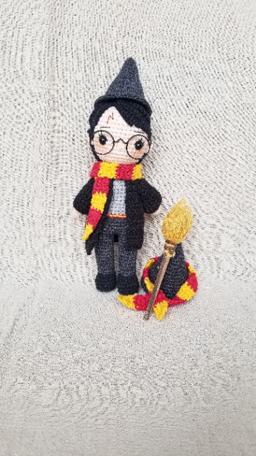 Búp bê Harry Potter bằng len