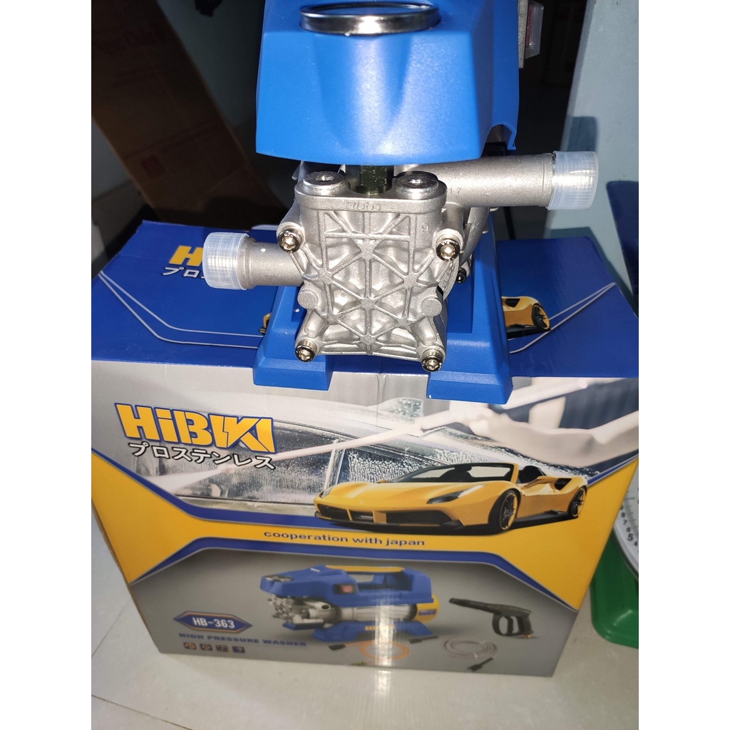 Máy rửa xe cao cấp HIBIKI HB 363 Made in Thái Lan, 2200W, 15 lít/ phút, 11 mpa. Dây đồng chịu nhiệt.