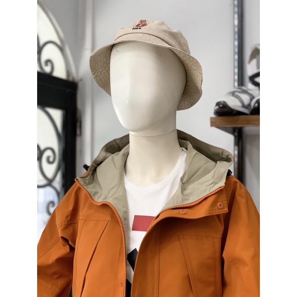 Áo khoác gió U.Q Jacket