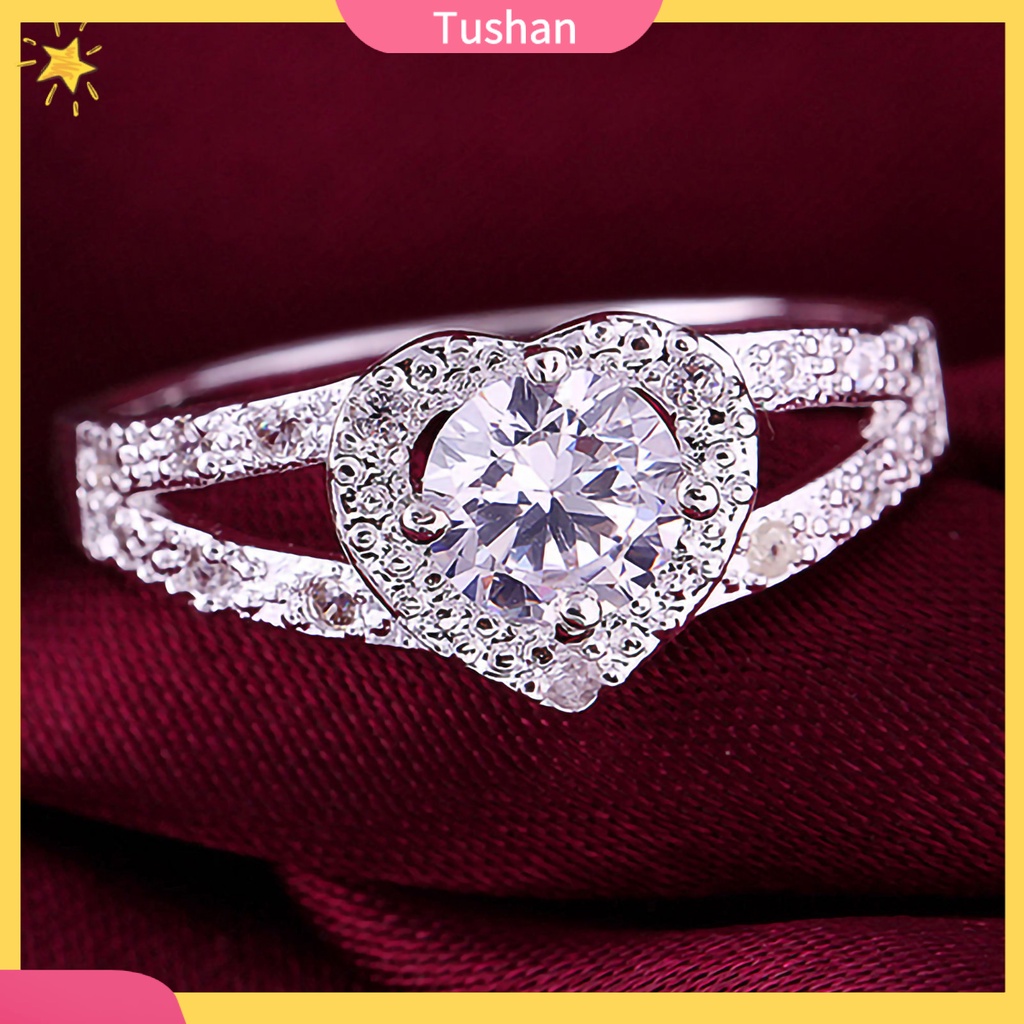 Nhẫn đính kim cương giả tinh tế cho nữ