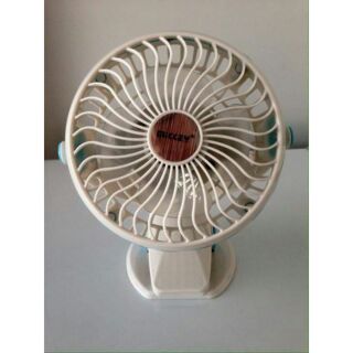 Quạt kẹp 5v và 12v tích điện sạc mini mickey td-809a
