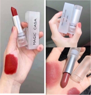 Thỏi son nhung mịn bền màu kháng nước độc đáo