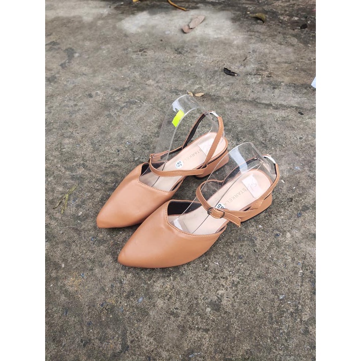 Giày sục nữ đính hạt hồ ly mũi nhọn. Ảnh thật