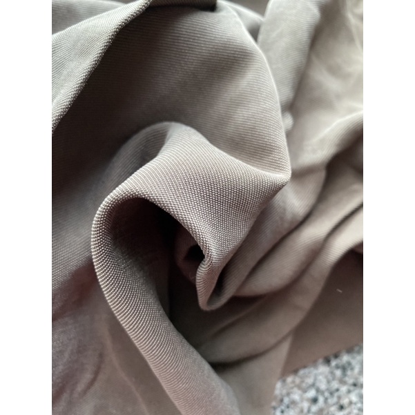 Váy siêu phẩm nâu đậm - Hàng secondhand Hàn