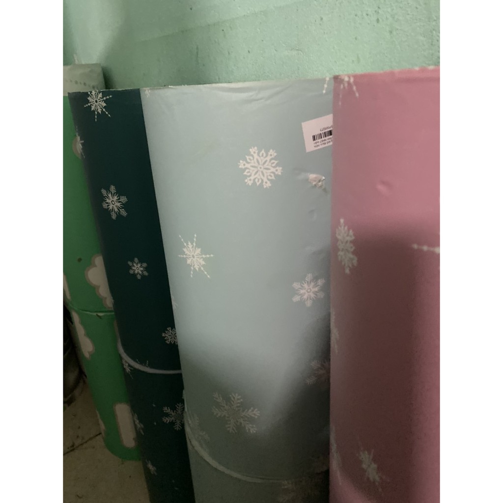 DECAL 1M PVC giấy dán tường khổ 45cm - hoa tuyết trắng nền xanh dương | BigBuy360 - bigbuy360.vn