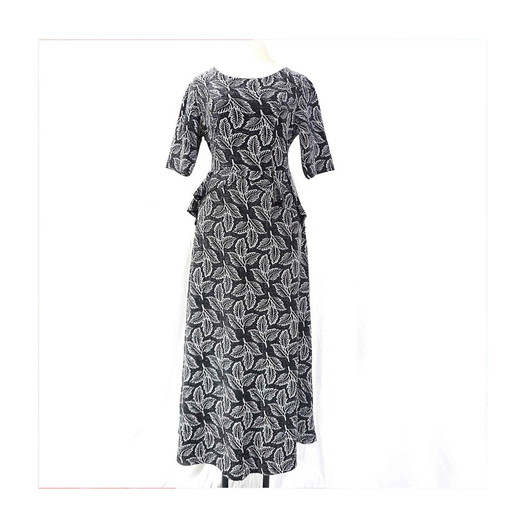 [Mã FAMAYFA2 giảm 10K đơn 50K] Đầm trung niên ánh kim WhiteBrussels sang trọng maxi tay lỡ | BigBuy360 - bigbuy360.vn