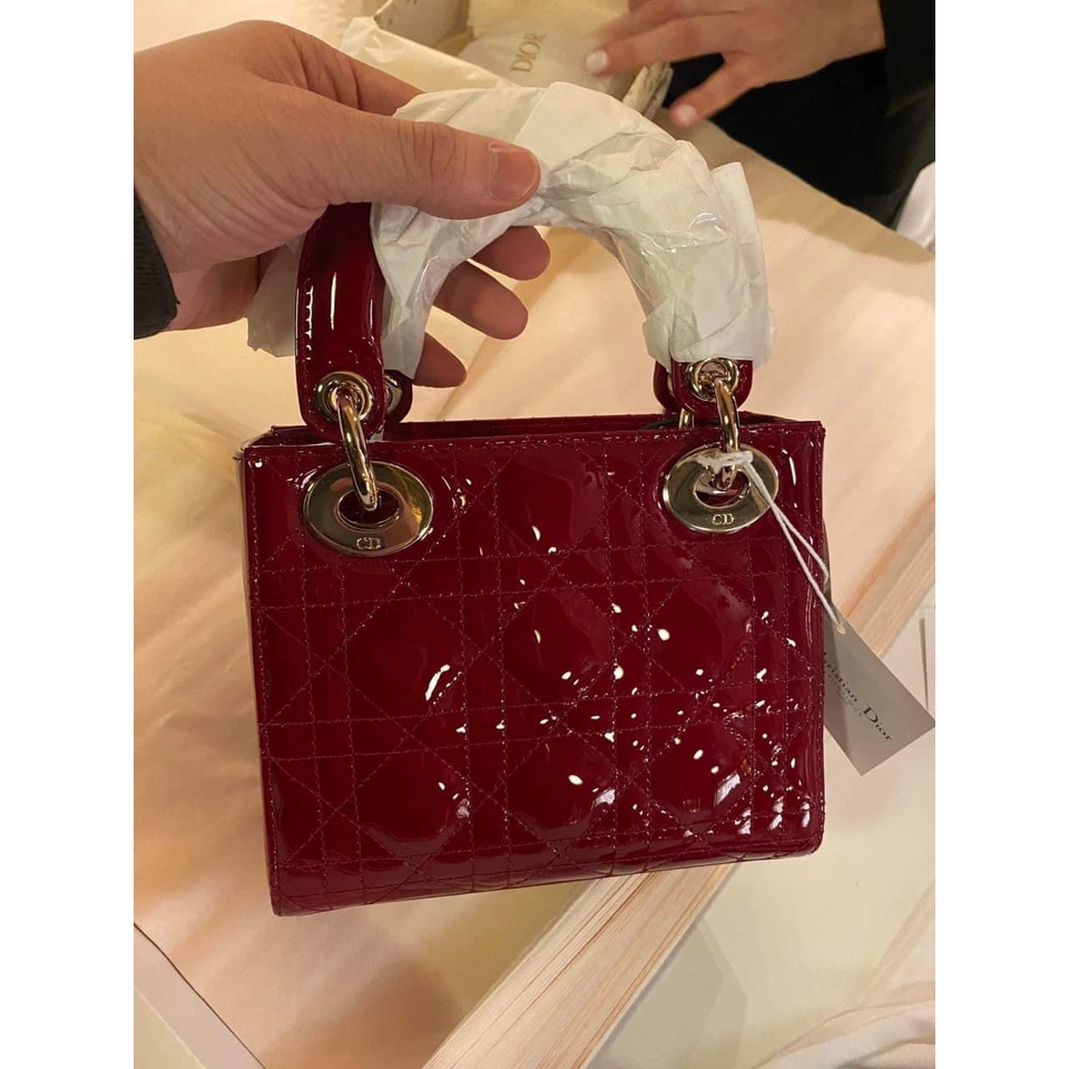 Túi Xách Di.or La.dy Da Bóng Tag Bạc Size 17cm Màu Đỏ