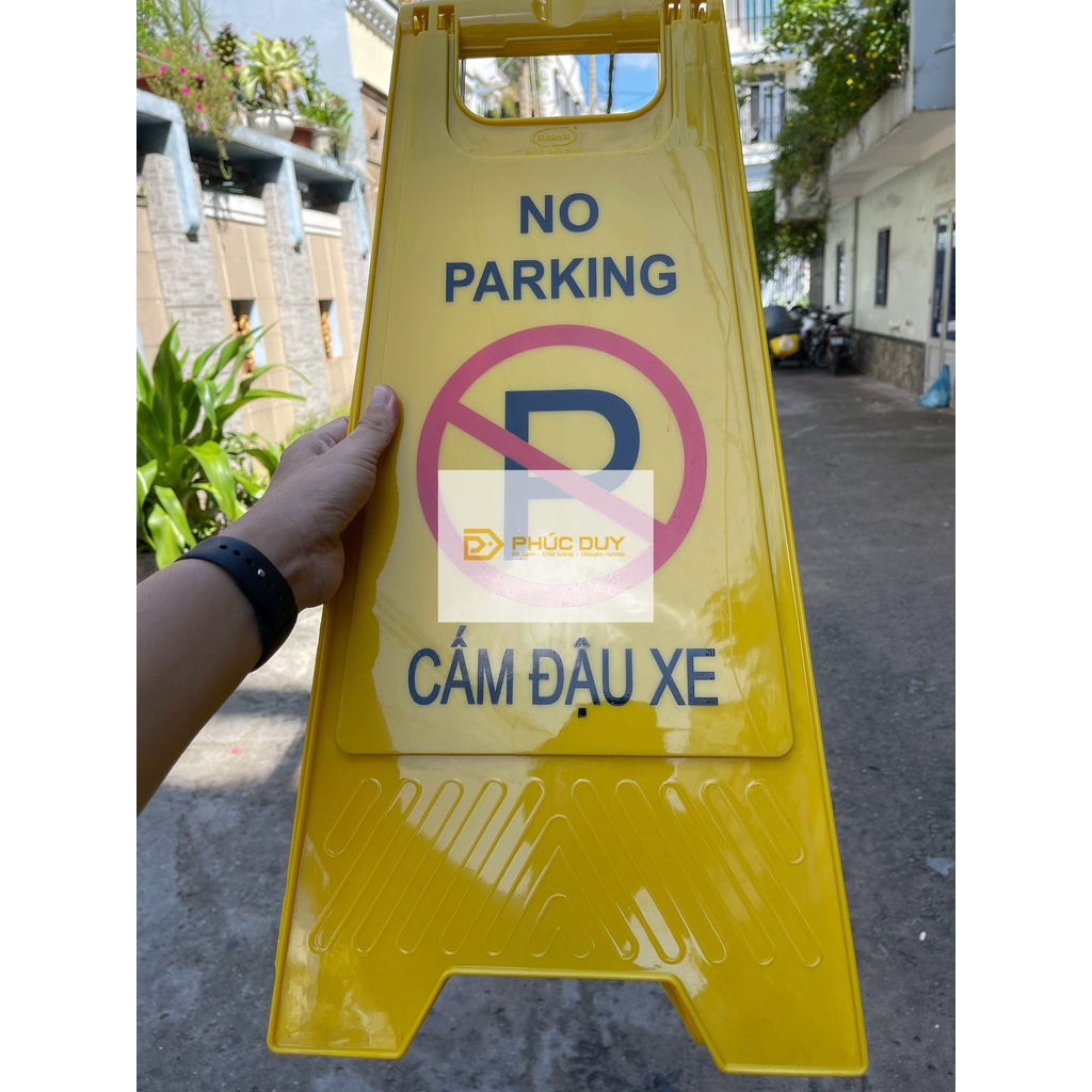 BẢNG CẢNH BÁO HƯỚNG DẪN  CẤM ĐỖ XE CHỮ A