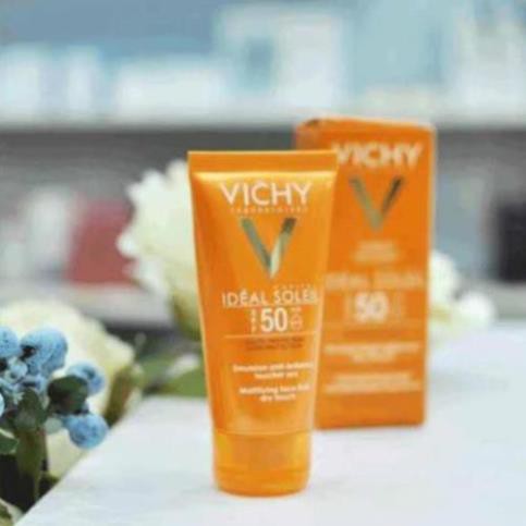 Kem Chống Nắng Vichy Emusion Ideal Soleil SPF50 Mattifying Face Fluid Dry Touch [20021] [Chuẩn] [Mới]