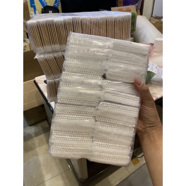 Bông tăm tiệt trùng cán gỗ tiện lợi giá rẻ