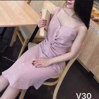 Đầm 2 dây xoắn bụng