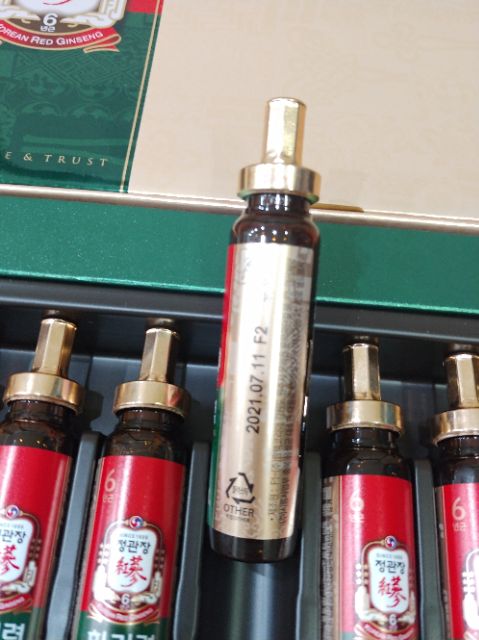 Nước Uống Hồng Sâm KGC Cheong Kwan Jang Vital Tonic (Hwal Gi Ruk) (20ml x 10 Ống)