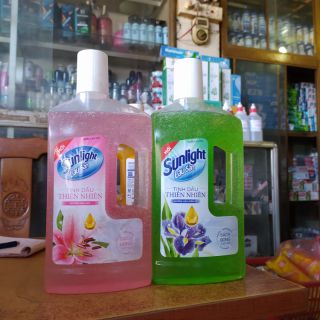NƯỚC LAU SÀN SUNLIGHT TINH DẦU THIÊN NHIÊN 1KG/ 1 CHAI