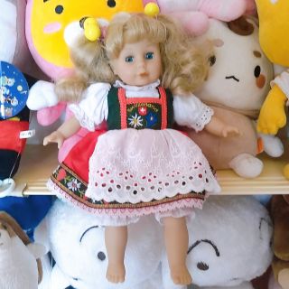 Gấu bông búp bê sứ