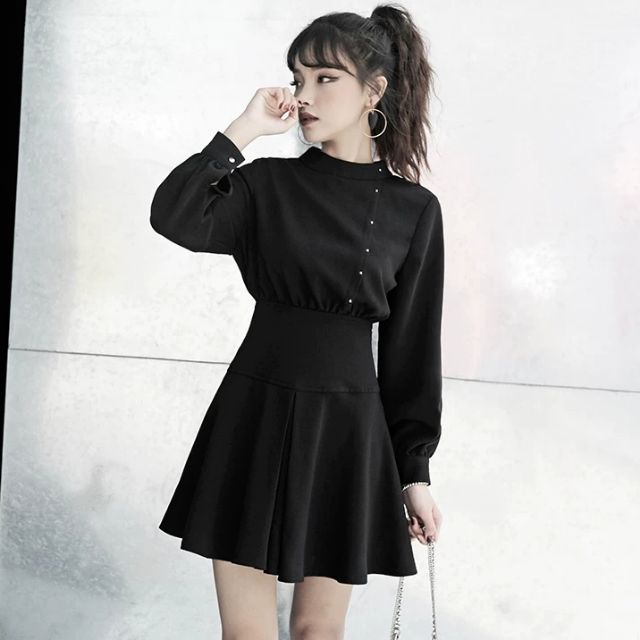 Đầm thiết kế tay bồng eo cao dáng xoè m02