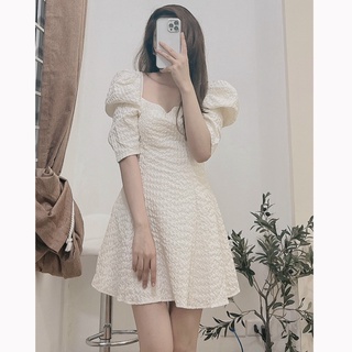 Váy thiết kế tay bồng dáng xoè tiểu thư