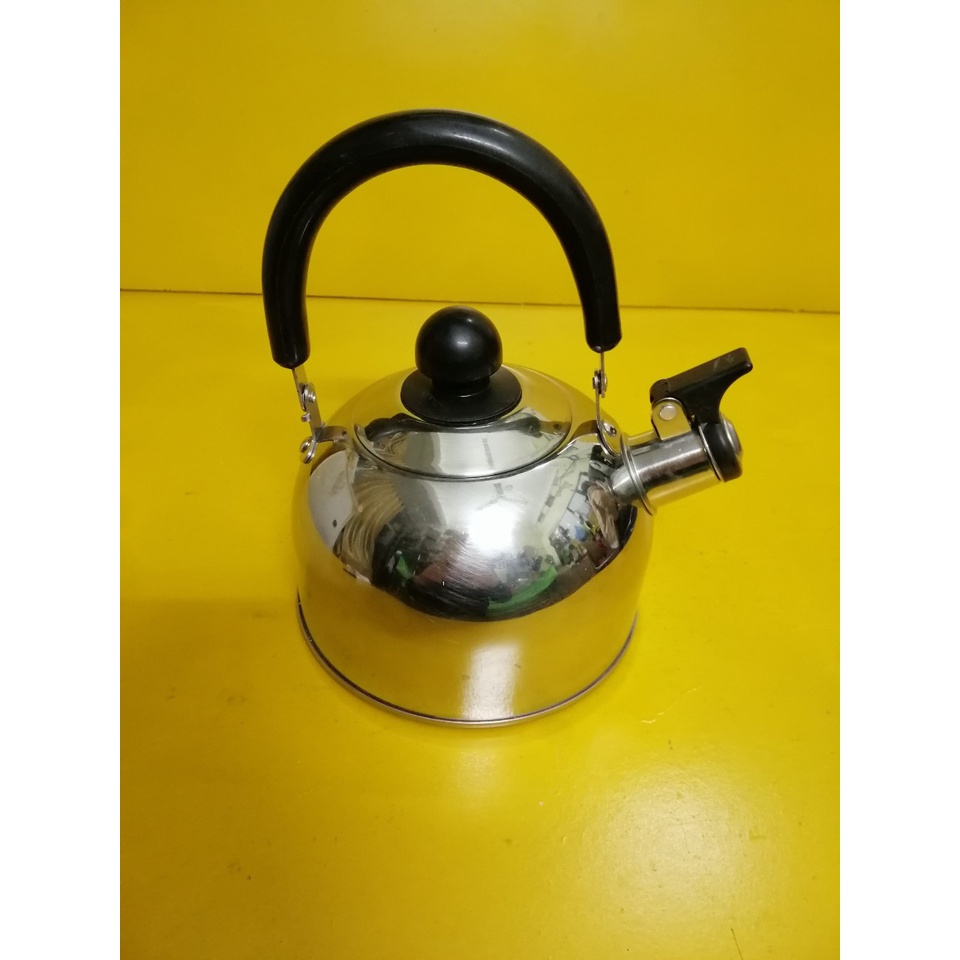 Ấm inox có còi hú nội địa Nhật (1.5L) (mã 854), Dùng được bếp từ