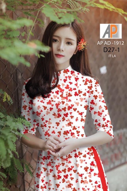Vải áo dài cỏ ba lá