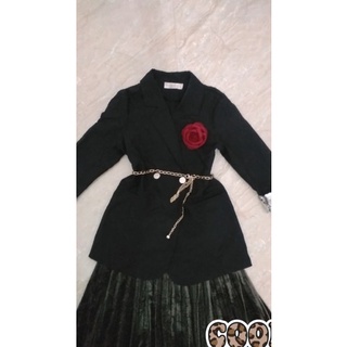Set áo vét chân váy dập li, xả nhanh hàng secondhand tuyển đếm