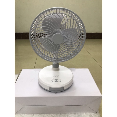 Quạt tich điện 0286 siêu tiện lợi mang theo được khi đi ra ngoài