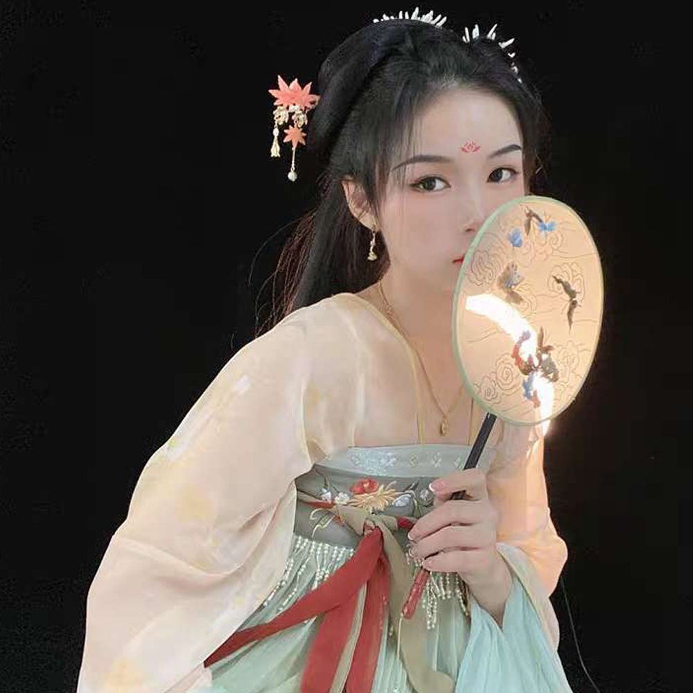 Trâm cài tóc hình nĩa đính ngọc trai phối tua rua màu sắc cổ điển sang trọng phong cách Trung Hoa sang trọng cho cô dâu