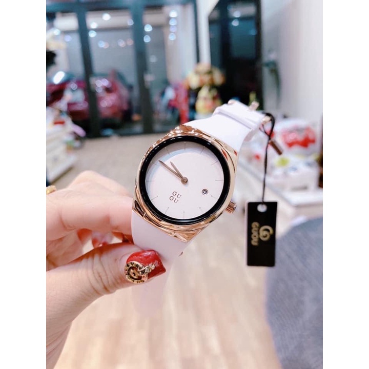 Đồng hồ nữ G.u, tặng box, thẻ bảo hành 12 tháng, dây silicon