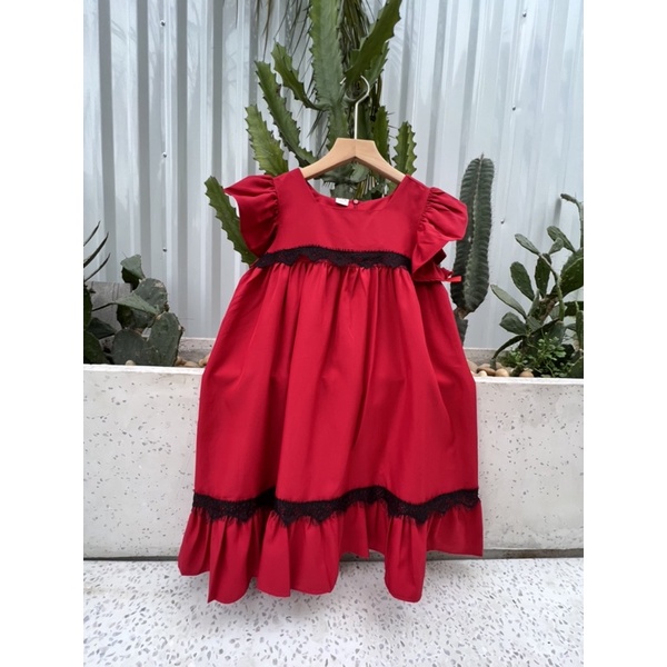 Váy bé gái dáng suông viền đen màu đỏ cao cấp mùa hè Sunkid SN10 size trẻ em 4-12 tuổi