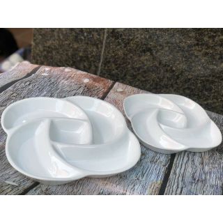 Đĩa hoa xoáy sứ trắng chuẩn hàng Bát tràng