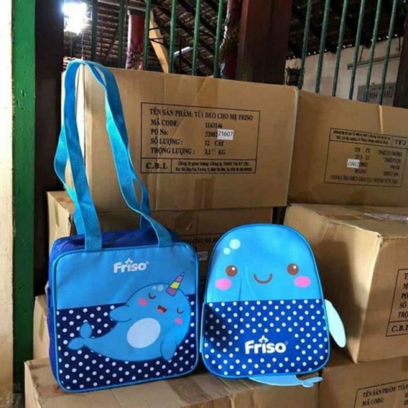 Bộ balo và túi xách cho mẹ và bé quà Friso