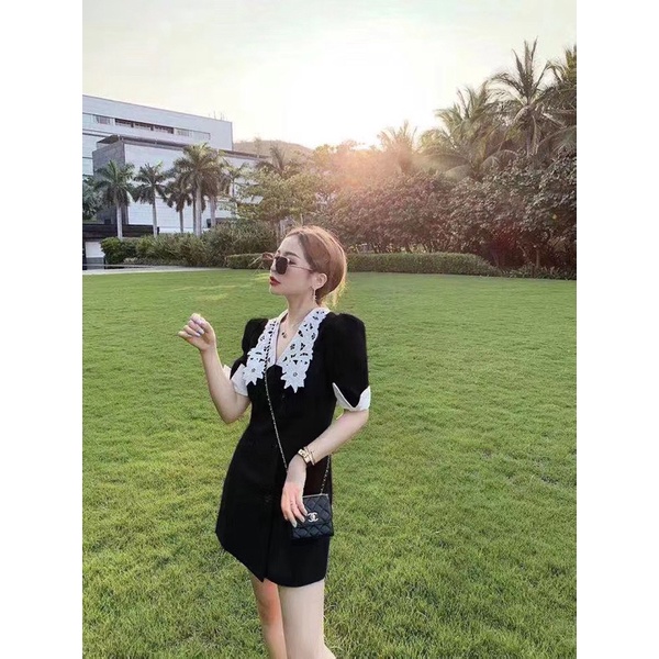 Váy Vest cổ thêu ren