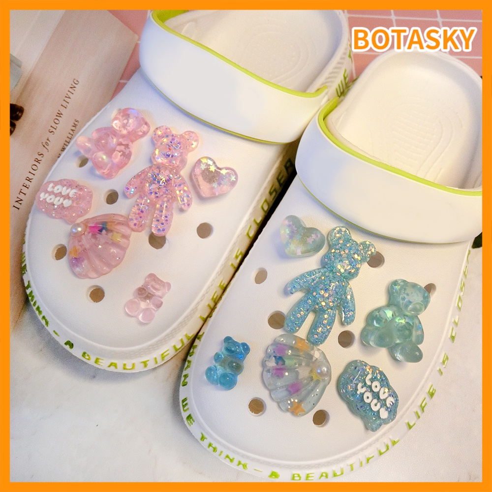 1 Bộ 6 Phụ Kiện Trang Trí Giày Crocs Hình Chú Gấu Đính Kim Sa Xinh Xắn