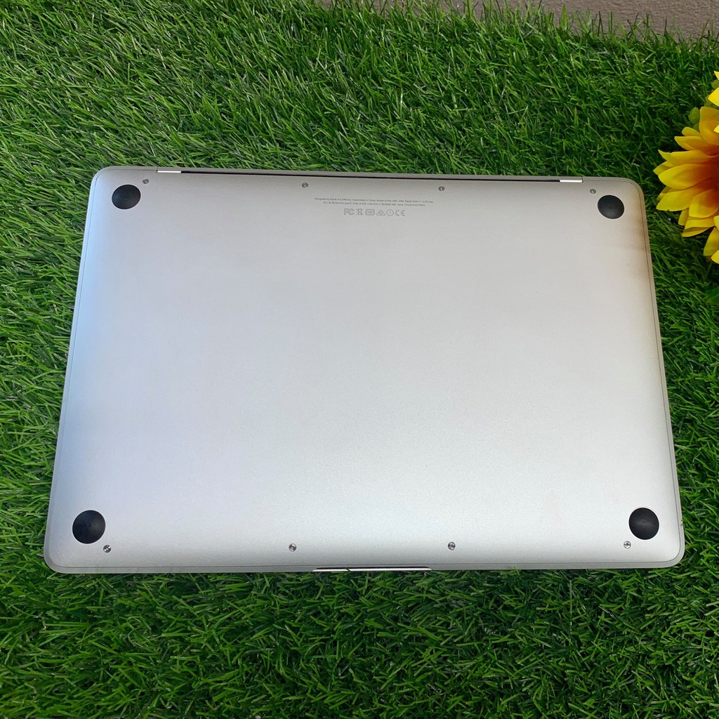 LAPTOP Macbook rentina 2015 | WebRaoVat - webraovat.net.vn