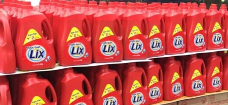 Nước giặt lix đậm đặc bình 3,8kg ( 3,65l )