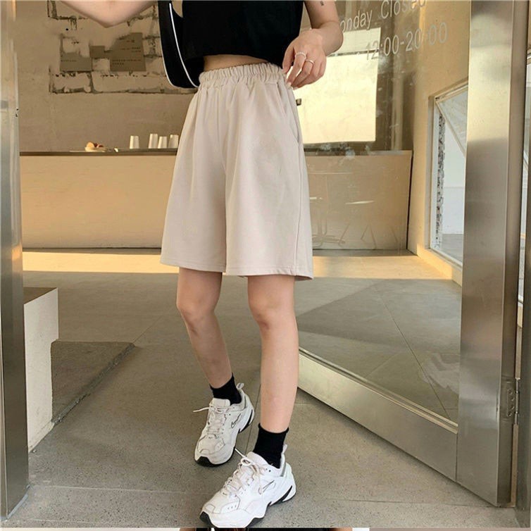 Quần short nam nữ HARY, quần đùi nữ ống rộng cạp chun chất liệu thun lạnh co giãn 4 chiều đem lại cảm giác thoải mái | BigBuy360 - bigbuy360.vn