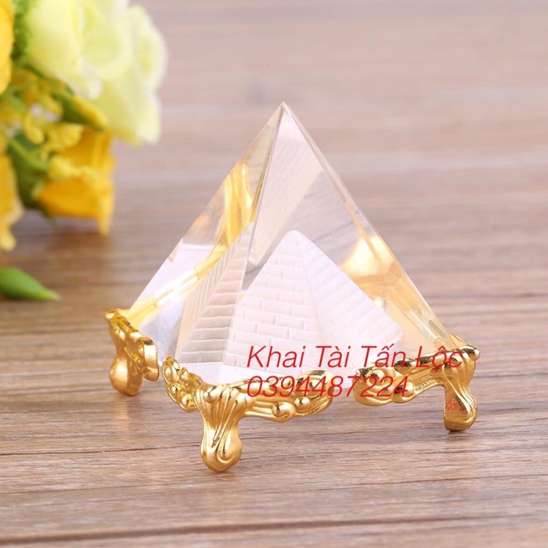 Kim tự tháp pha Lê phong thủy nhỏ xinh