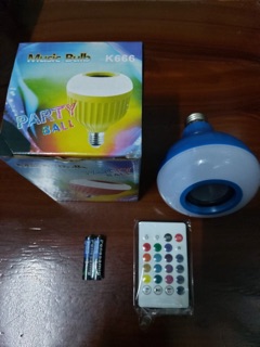 Bóng Đèn Led 12w kiêm loa Bluetooth ( 2 trong 1 )