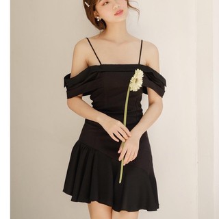 ✨Đầm đen đi tiệc trễ vai 2 dây xinh đẹp sang trọng dành cho nữ