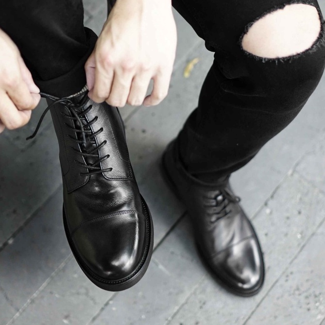 [CAO CẤP] Giày boot công sở nam cao cổ buộc dây màu đen RAVEN da thật mũi tròn đế phíp Văn phòng Sartorial biker BH1 năm | BigBuy360 - bigbuy360.vn