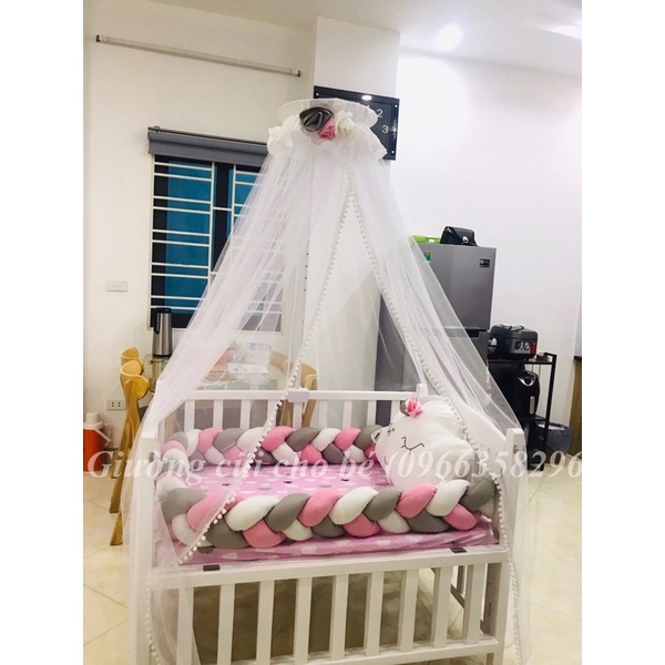 Màn thiết kế khung trắng đẹp