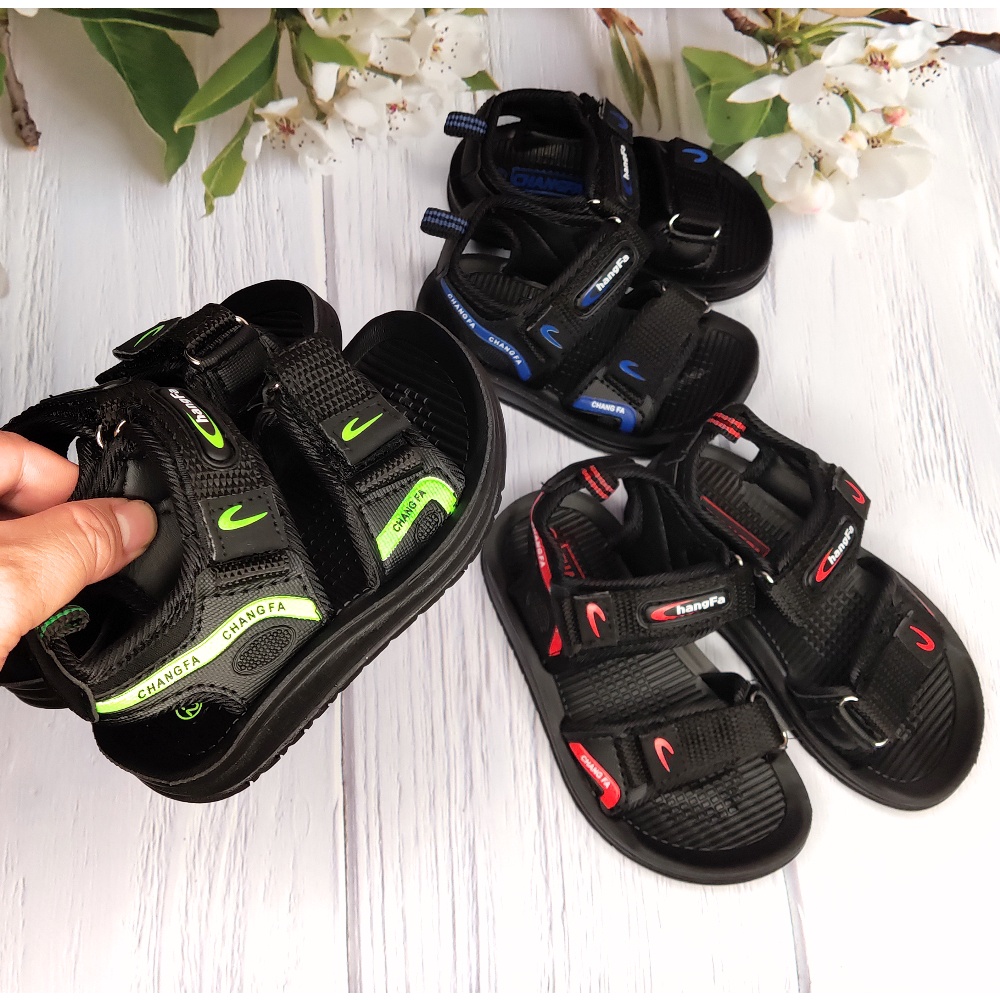 Dép sandal cho bé đi chơi đi học siêu bền hàng việt nam 9622