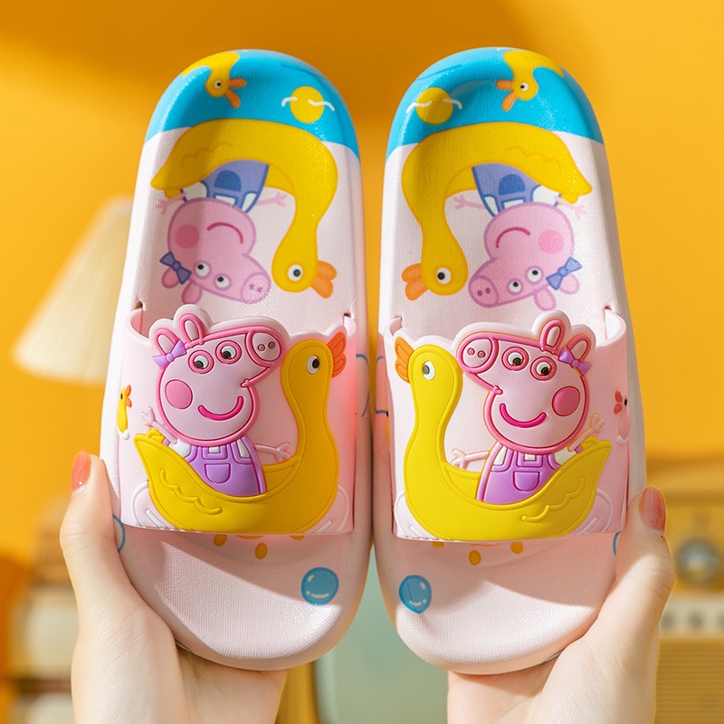Xăng đan Đế Mềm Thoáng Khí Không Trơn In Hình Heo Peppa Dễ Thương Cho Bé Trai + Gái
