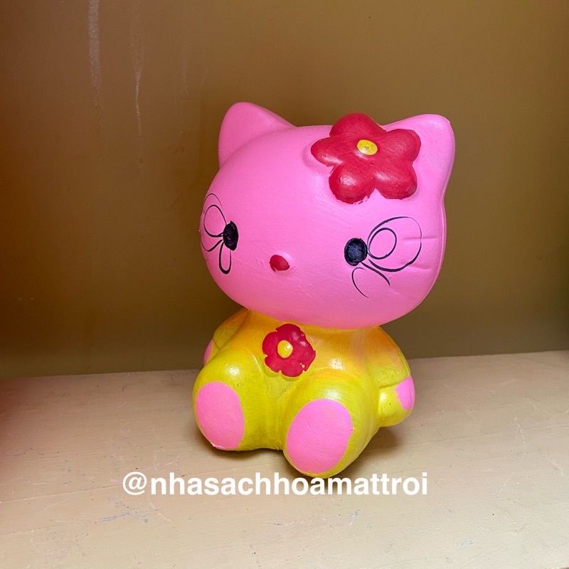 Heo đất Hello Kitty nhiều màu đẹp