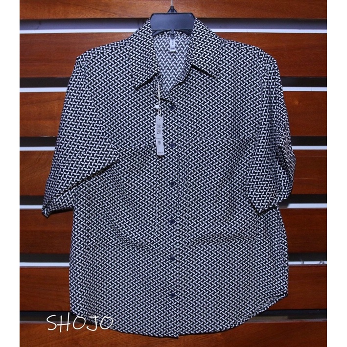 Áo sơ mi cộc tay phom rộng Shojo