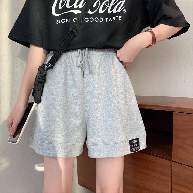 Quần Short Ống Rộng Unisex Nam, Nữ Dáng Hàn Logo Cạp Chun Dây Rút Freesize