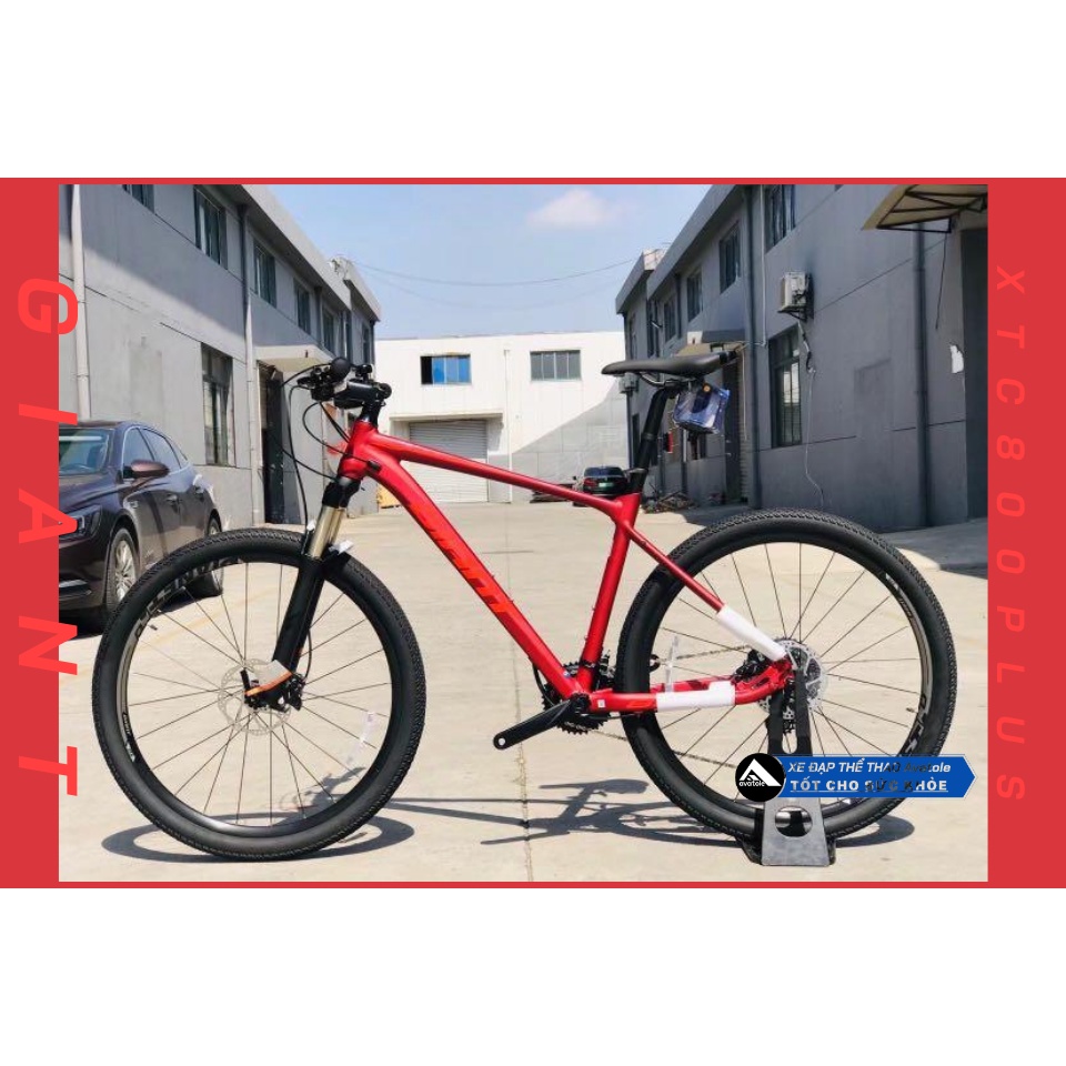 Xe đạp địa hình GIANT XTC 800 Plus, Khung sườn Giant ALUXX size S, Bộ truyền động Shimano SLX M7000, Màu đỏ
