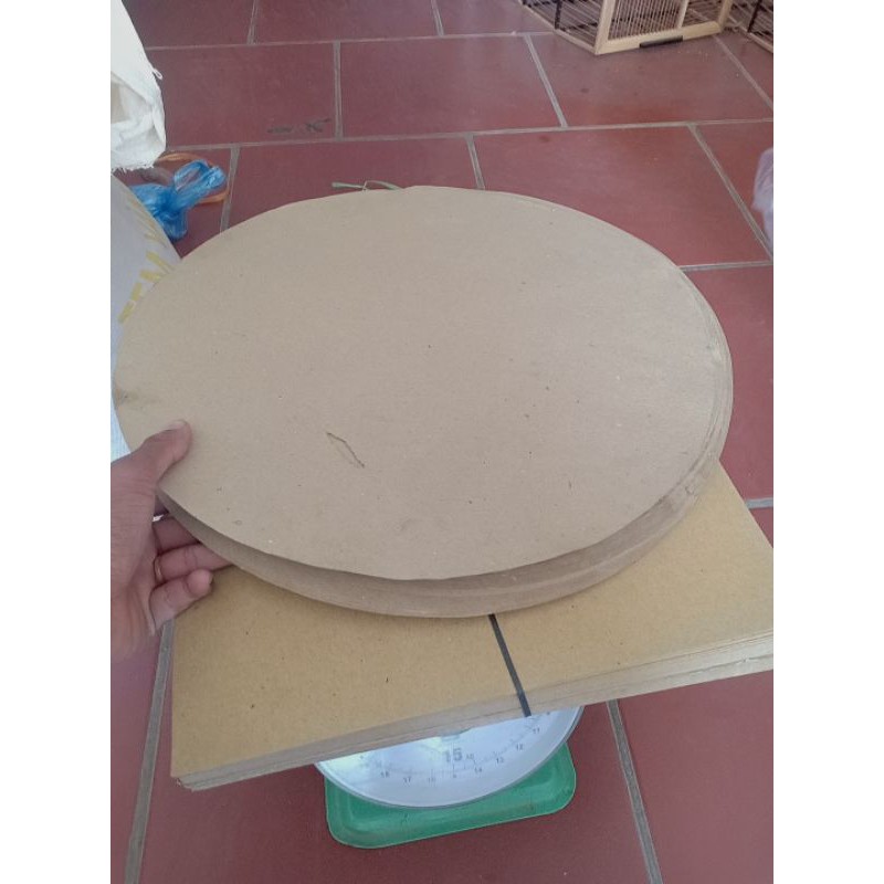 2kg giấy lót lồng chim khuyên , chào mào full size 20-37